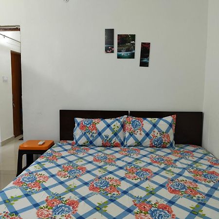 Sharda Homestay Ayodhya Екстериор снимка